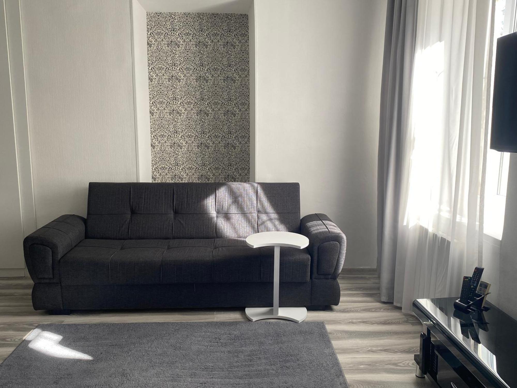 Guest House In Avlabari Tbilisi Esterno foto